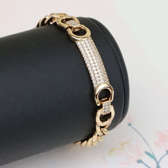 "Elegant Rose Gold Bracelet with Pavé Bar & Link Design, XPBL0961 - Picture 7 of 12